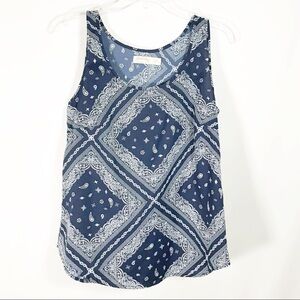 Faded Glory Blue & White Sleeveless Top Size Small